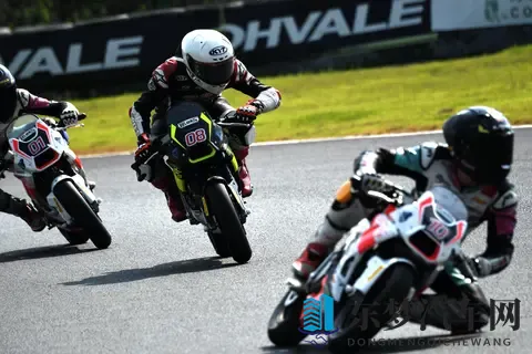 龙争虎斗：FIM MiniGP 中国站 2025 第五回合 190 组回顾-1