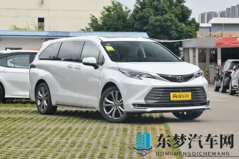 丰田赛那2026款双擎两驱，有7种不同的配置，应该如何来选择？-1