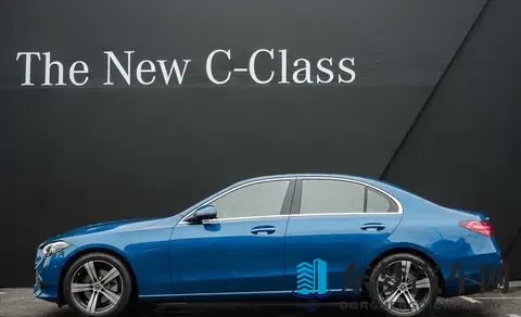 奔驰C-Class改款车型即将登场，C200车型或升级20L涡轮引擎！-1