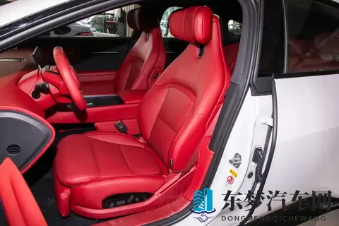 阿维塔又添“新丁”！4颗激光雷达+华为乾崑ADS 4，适合家用-2