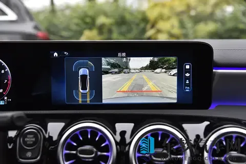 纠结奔驰 A 180_200_35 AMG?多维度分析帮你找适配车型-2