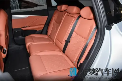 火到国外的国产纯电SUV,9月卖13163台,深蓝S05实力到底如何?-2