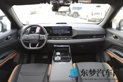 10-15 万选合资中型 SUV？福特领睿各配置扒清楚，小众也有实用款-1