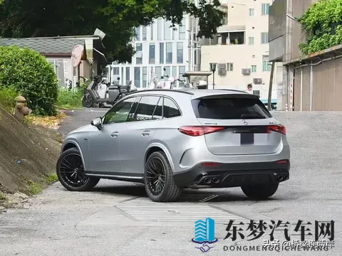 星途ET5预售1599万起 搭载猎鹰700智能辅助驾驶-1