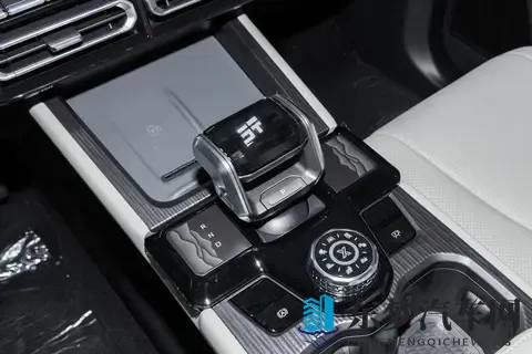 预算15万买四驱，捷途山海 T1 发现版和探索版怎么选？看完不纠结-2