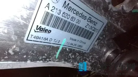 23款奔驰E级：准新车况，3298万，体验行政级座驾的优雅-1