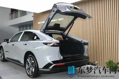 降价 2 万还后驱？新款马自达 EZ-6 上市-2