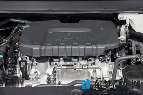 星光730 CVT精英型_6MT舒适型，哪款更适合创业？-3