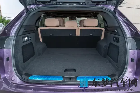 2025 款星纪元 ET：11 月购车享三重福利，中大型 SUV 选它不纠结​-2