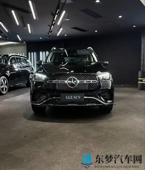 奔驰GLE 350减配不降,豪华车价格在悄悄松动?用户还买账吗?-1