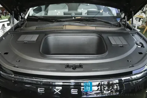 告别续航焦虑！星纪元ET用1615km续航和445%热效率说服了我-3