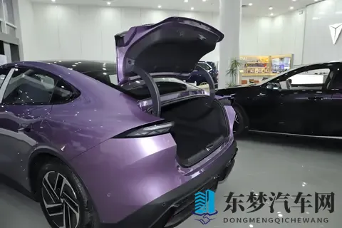 深蓝L06 2026款560Ultra激光版：均衡配置，值得一看-3