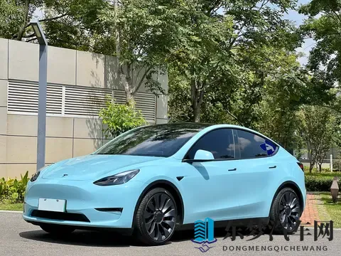 黄色软件入口：汽车软件新纪元：智能驾驶变革来袭-1