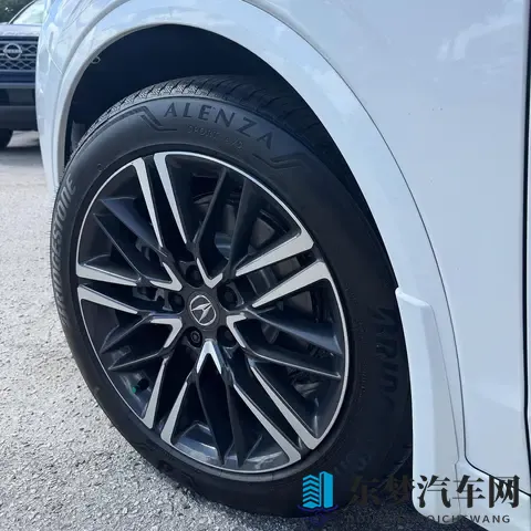 2026款讴歌MDX实车亮相 细节调整 配置升级-1