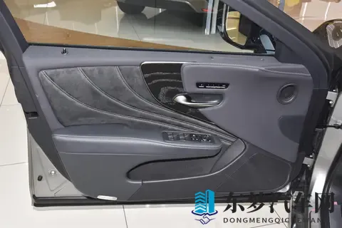 雷克萨斯LS 2024款选车手册：四款配置怎么选最值得？-1