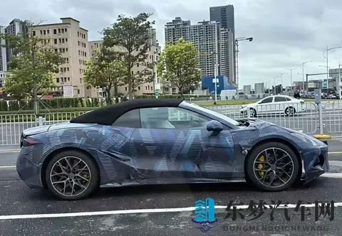 中国人的敞篷车终于来了 从腾势Z看国产车敢不敢跟世界比一比-2