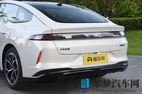 11月9日上市，空间大、配置高，1199万起，长安启源 A06值得等？-2