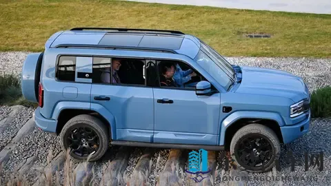 豹5征战海外市场，腾势B5实车图曝光-2