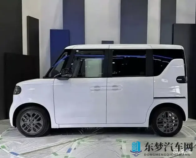 红桃国精产品二三三区：汽车新选择：三大版型满足不同需求-1