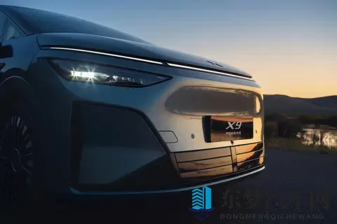 1602km综合续航 预售价35万起 小鹏X9增程版开启预售-2