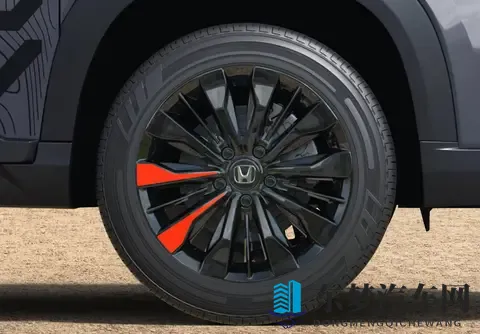 妮露开襟开叉裙鞋子选择图片：妮露裙装搭配鞋款选择展示图-2