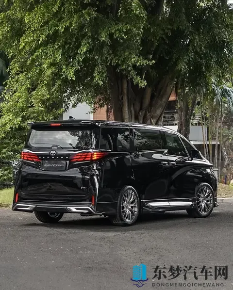 吃瓜黑料AV：汽车行业黑幕揭秘：购车陷阱与维权攻略-1