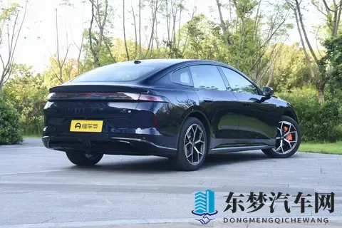 BJ40增程24小时订单达5217台-1