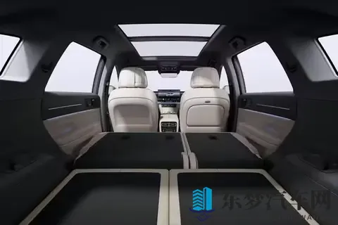 1200公里长途实战，捷途山海L7 PLUS的家庭感-1