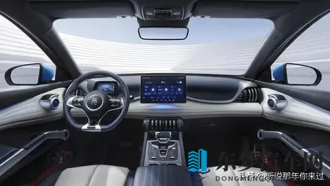 新款比亚迪元PLUS内饰曝光!650公里续航,内饰反人类设计竟还在-2