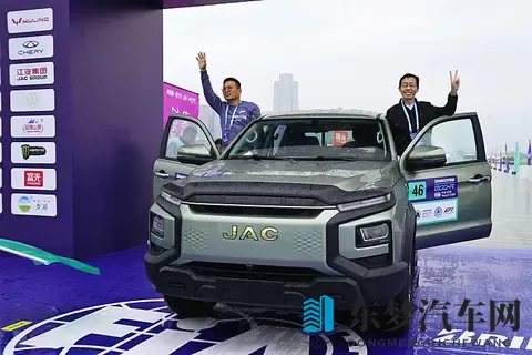 皮卡市场销量企稳 高端化与新能源成看点-1