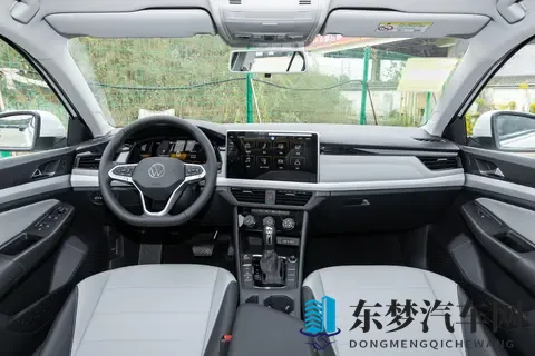 与子敌伦刺激对白播放仙踪林：汽车科技新篇章：智能驾驶与新能源汽车引领潮流