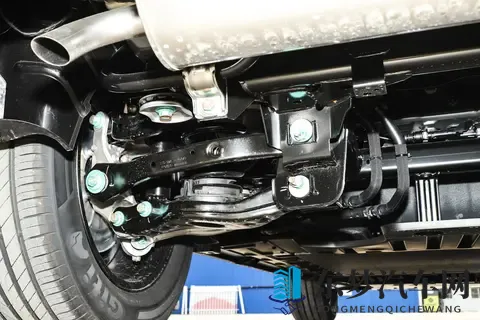 方程豹钛7 2025款 200KM两驱Max版:智能豪华SUV的价值新标杆-1