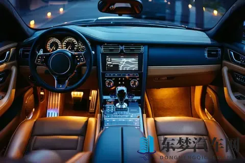 成一人一黄一片免费版:独家体验,一卡通享免费大片-1