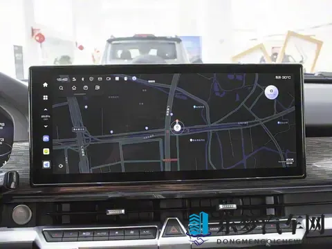 新款坦克400正式登场 售价2498万起 智能驾驶与座舱同步进化的-1