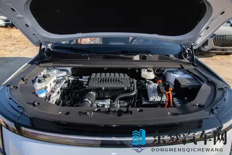 2820mm 轴距 + 220km 纯电，山海 L7 PLUS 实感​-2