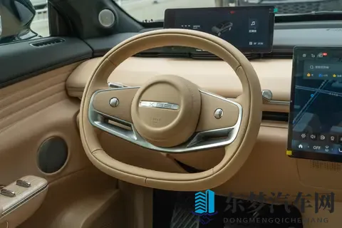 试驾2025款星纪元ET增程Pro高速辅助驾驶版：1898万享受豪华出行-2