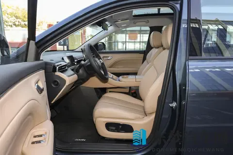 别急着买车！1X万起埃安i60增程版预售，20万级配置拉满