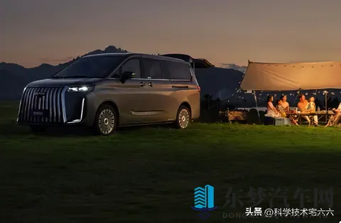 裸体女人的毛毛茸茸湿户：汽车美容新趋势：车内环保时尚新风向-1