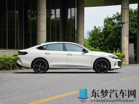 抚顺心动神车 凌渡L和思域对比测评-1