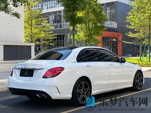 15万多拿下奔驰C级，豪华品牌入门之选？-2