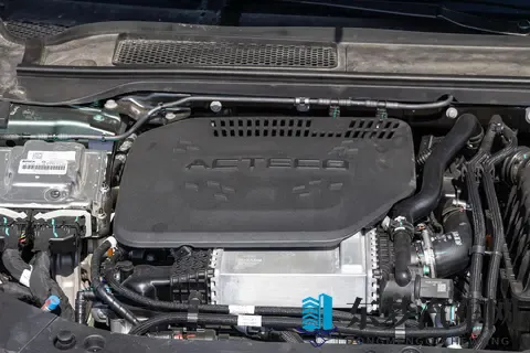 11月买车正当时！超能智享美学轿跑星纪元ES，该买的版本都在这儿-2