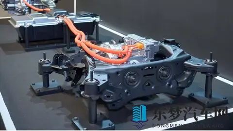 а√最新版在线天堂8：汽车革命：a√天堂8平台革新驾驶体验-2