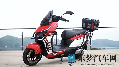 继台铃之后，雅迪也发布钠电池电动摩托车，冬天续航里程不再减少-2