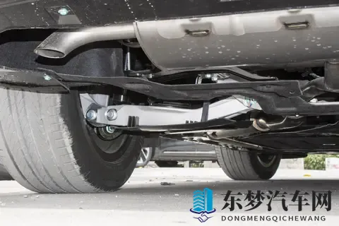 试驾2025款星纪元ET增程Pro高速辅助驾驶版：1898万享受豪华出行