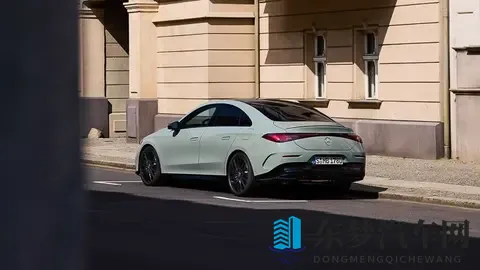 奔驰CLA欧洲也正式开卖了,不同的是,可加油,可充电?-2