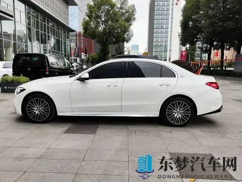 22年奔驰C级,5万公里,优雅之选,20万出头体验豪华!-1