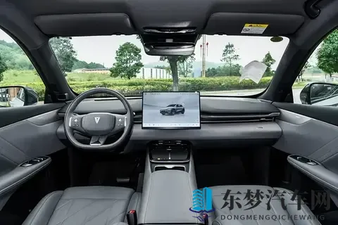 买纯电SUV别只盯续航！这款车在智能、安全、舒适上全面进化！-1