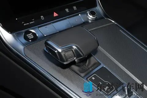 价格战愈发激烈！奥迪A6L已跌至282万，30天卖出16011辆-3