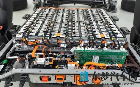 增程车和充电站的拉锯战，谁先赢谁先败-2