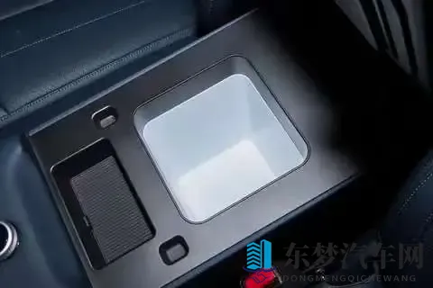 不到20万的“方盒子”SUV怎么样?方程豹钛7试驾后,说说真实感受-1